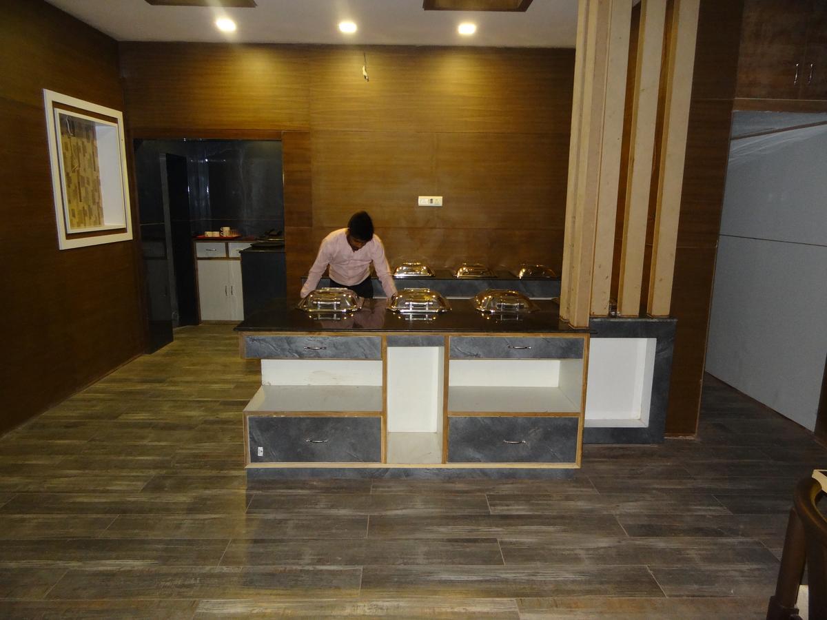 Kamakshi Residency By Royal Collection Hotel & Resorts Tapovan Kültér fotó