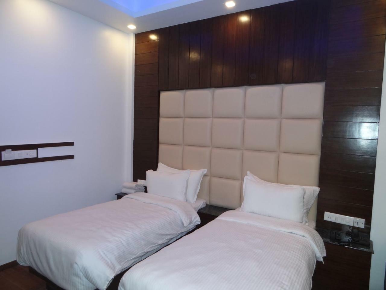 Kamakshi Residency By Royal Collection Hotel & Resorts Tapovan Kültér fotó
